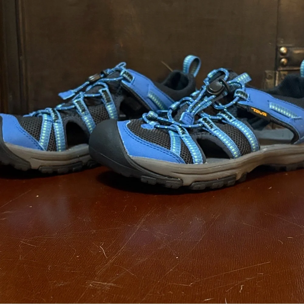 /Teva Hiking Slip on Sandals Black and Blue Sz 3